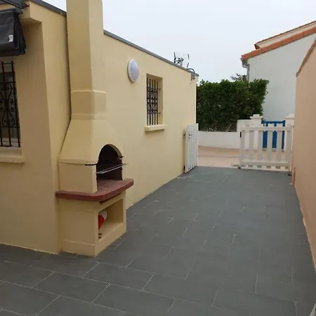 Holiday home Barcares Village - - - 4/9p+cour 3 Etoil *